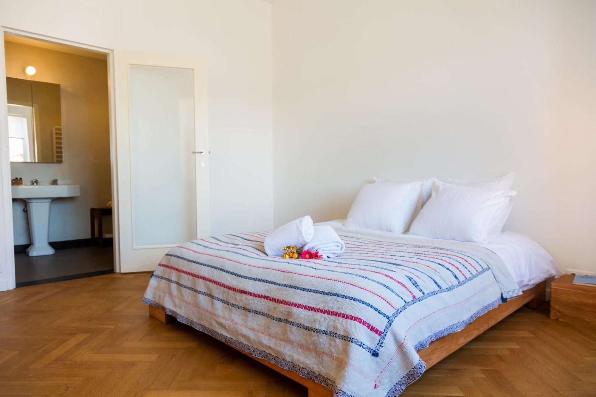 Eu Elegant Apartment *